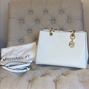 Michael Kors handbag - worn once only!!